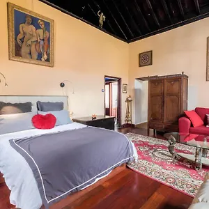 https://casa-tradicional-canaria-i.tenerifehoteles.net